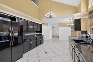 542 Clayton St, Grand Prairie, TX 75052 - Photo 13
