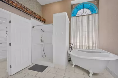 542 Clayton Street, Grand Prairie, TX 75052 - Photo 21