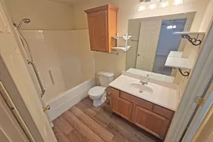 6204 Kelly Dr, Granbury, TX 76048 - Photo 7