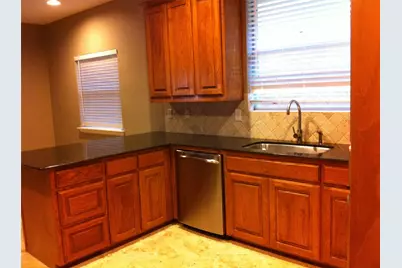 2517 Glen Morris Road, Carrollton, TX 75007 - Photo 11