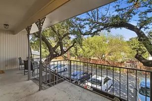 5232 Fleetwood Oaks Ave, Dallas, TX 75235 - Photo 9