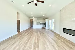 13733 Riola Dr, Little Elm, TX 75068 - Photo 11