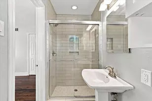 8805 Westfield Dr, Dallas, TX 75243 - Photo 21
