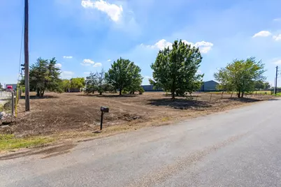 17326 Gaffield Road, Justin, TX 76247 - Photo 3