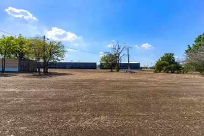 17326 Gaffield Road, Justin, TX 76247 - Photo 9