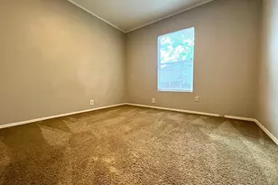 2511 Kavasar Dr, Dallas, TX 75241 - Photo 13