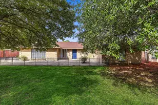 6408 Chapman Dr, Greenville, TX 75402 - Photo 1