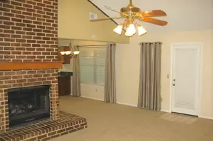 2931 Kimberly Dr, Grapevine, TX 76051 - Photo 5