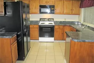 2931 Kimberly Dr, Grapevine, TX 76051 - Photo 3