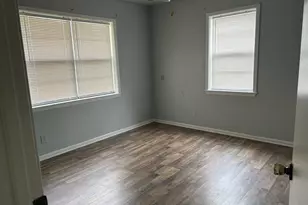 117 N Broadway St, Joshua, TX 76058 - Photo 7