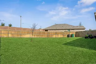 765 Beebrush Dr, Fort Worth, TX 76131 - Photo 25