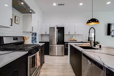 2038 N Prairie Avenue #104, Dallas, TX 75204 - Photo 11
