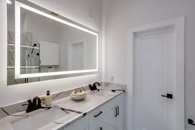 2038 N Prairie Avenue #104, Dallas, TX 75204 - Photo 15