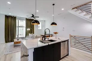 2038 N Prairie Ave, Dallas, TX 75204 - Photo 9