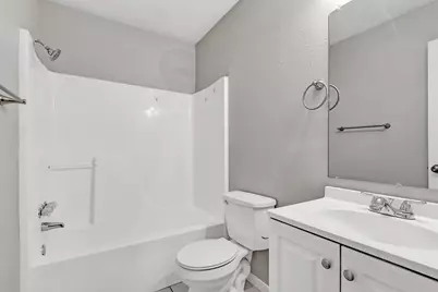 914 W Houston Street, Sherman, TX 75092 - Photo 15