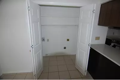4801 Woodland Park Boulevard, Arlington, TX 76013 - Photo 9
