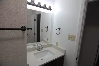 4801 Woodland Park Boulevard, Arlington, TX 76013 - Photo 15