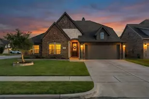 288 Brazos St, Burleson, TX 76028 - Photo 39