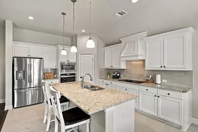 288 Brazos Street, Burleson, TX 76028 - Photo 13
