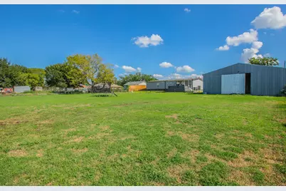 103 Elm Street, Donie, TX 75838 - Photo 27