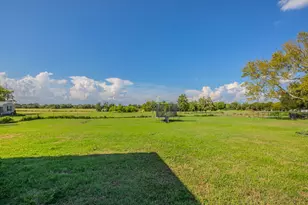 103 Elm St, Donie, TX 75838 - Photo 31