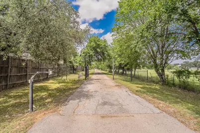 2313 Hickory Creek Road, Denton, TX 76210 - Photo 3