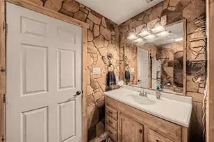 2313 Hickory Creek Rd, Denton, TX 76210 - Photo 23