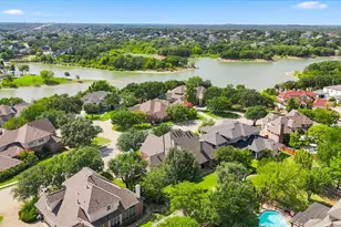 2990 Lakeside Dr, Highland Village, TX 75077 - Photo 37