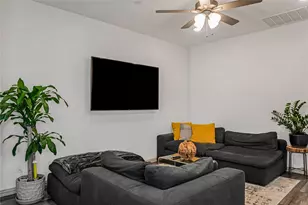 5114 Springlake Pkwy, Haltom City, TX 76117 - Photo 17