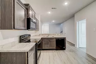 5528 Calm Waters Ct, Fort Worth, TX 76119 - Photo 1