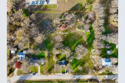 111 N Stadium Drive, Alvord, TX 76225 - Photo 3