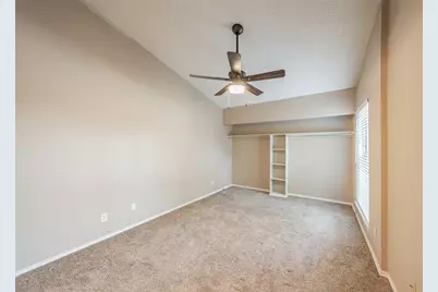 714 E Wall Street #105, Grapevine, TX 76051 - Photo 31