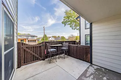714 E Wall Street #105, Grapevine, TX 76051 - Photo 39