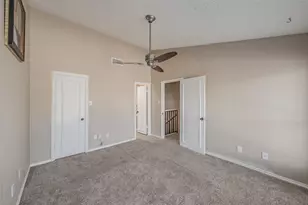 714 E Wall St, Grapevine, TX 76051 - Photo 25