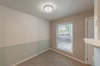 714 E Wall Street #105, Grapevine, TX 76051 - Photo 7