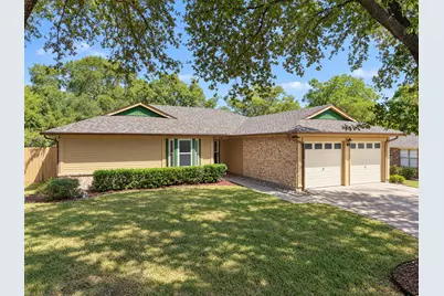 2336 Carlisle Court, Grand Prairie, TX 75052 - Photo 1