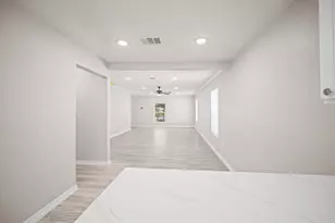 2846 Maryland Ave, Dallas, TX 75216 - Photo 11