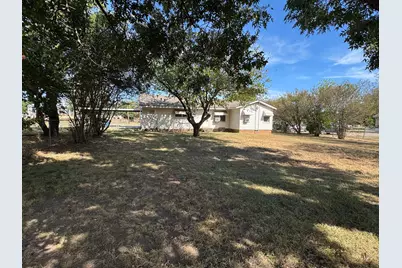 401 N Terry Street, Malakoff, TX 75148 - Photo 1