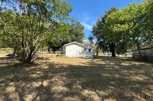 401 N Terry St, Malakoff, TX 75148 - Photo 3