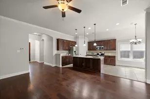 217 Cambridge St, Waxahachie, TX 75165 - Photo 5