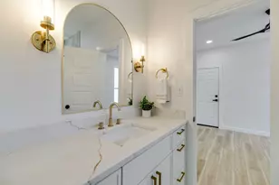 2923 Materhorn Dr, Dallas, TX 75228 - Photo 23