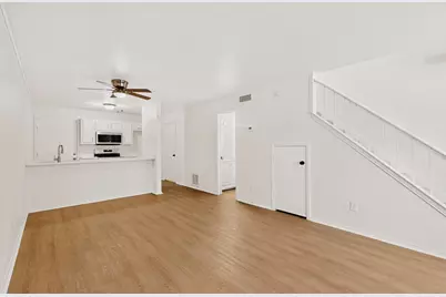 130-132 Graystone Place, Duncanville, TX 75137 - Photo 5