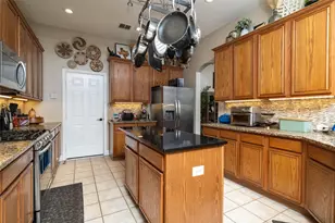 11845 Warbler Ln, Fort Worth, TX 76244 - Photo 13
