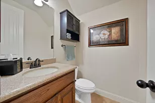 1406 St Tropez Ln, Arlington, TX 76013 - Photo 9