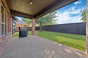 1406 St Tropez Ln, Arlington, TX 76013 - Photo 37