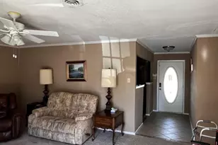 6161 Walla Ave, Fort Worth, TX 76133 - Photo 9