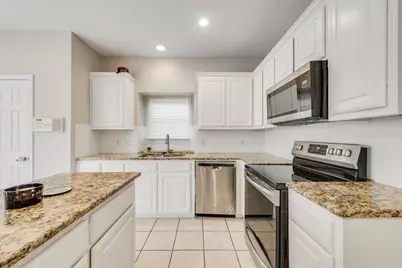 2300 Springmere Drive, Arlington, TX 76012 - Photo 15
