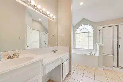 2300 Springmere Drive, Arlington, TX 76012 - Photo 27
