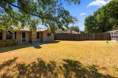 7917 Berrybrook Drive, Watauga, TX 76148 - Photo 27