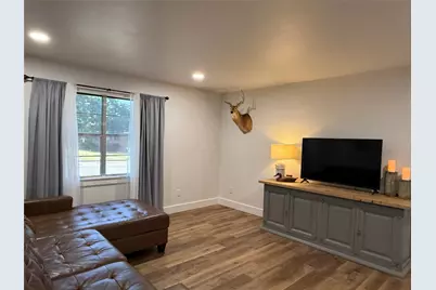 604 Kingwood Drive, Mineral Wells, TX 76067 - Photo 15